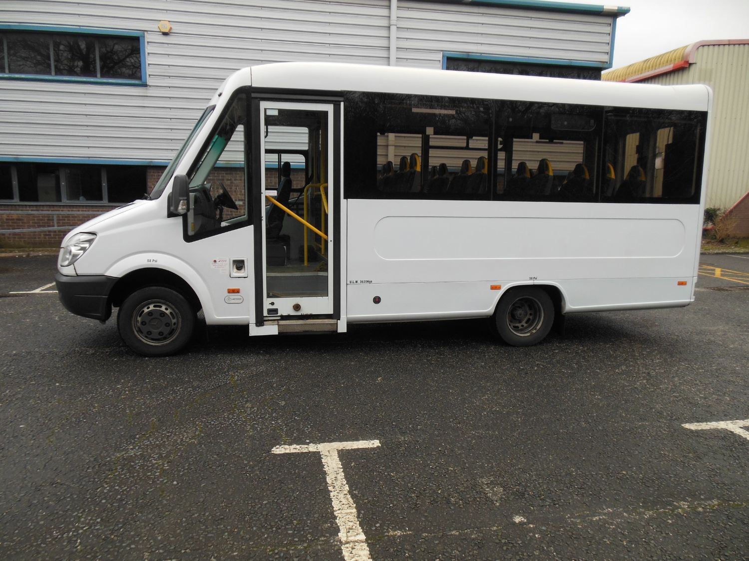 Used MERCEDES BENZ SPRINTER in Hampshire UK JT International